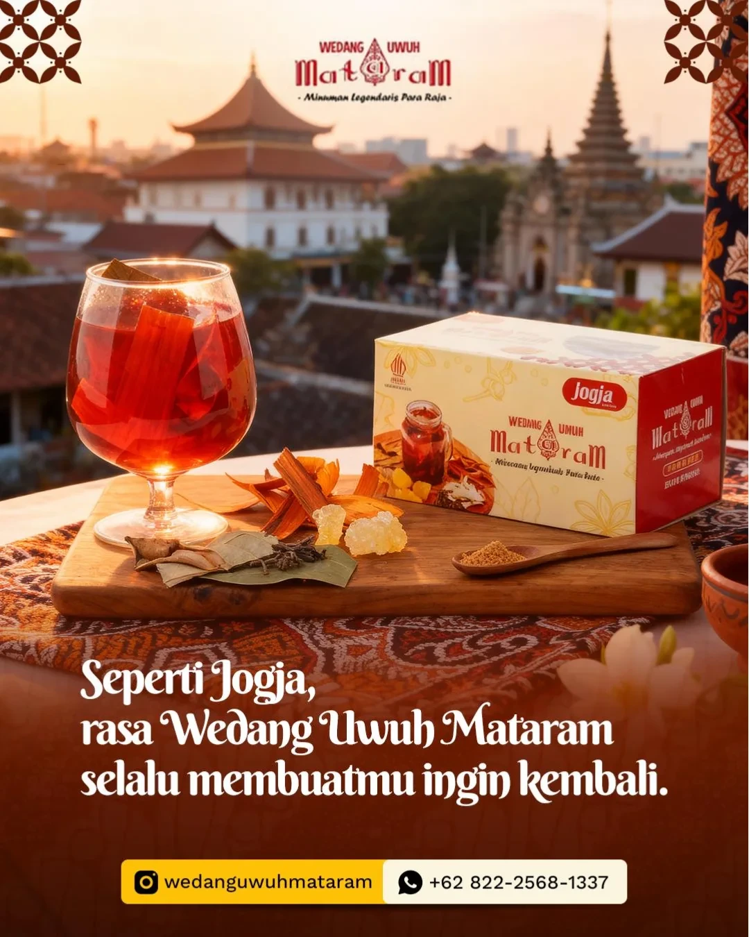 Seduhan Wedang Uwuh Mataram dengan latar suasana Yogyakarta